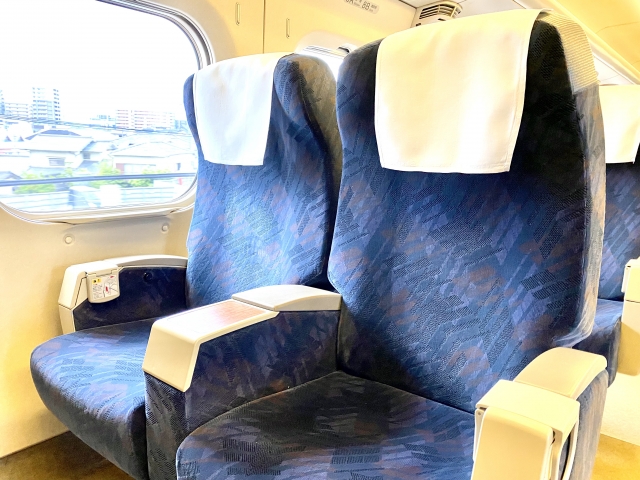 Get a Wider Seat for the Same Fare on the Shinkansen – Choose ”MIZUHO” or “SAKURA” Instead of “NOZOMI” Between Hakata and Osaka! kodama reserved
