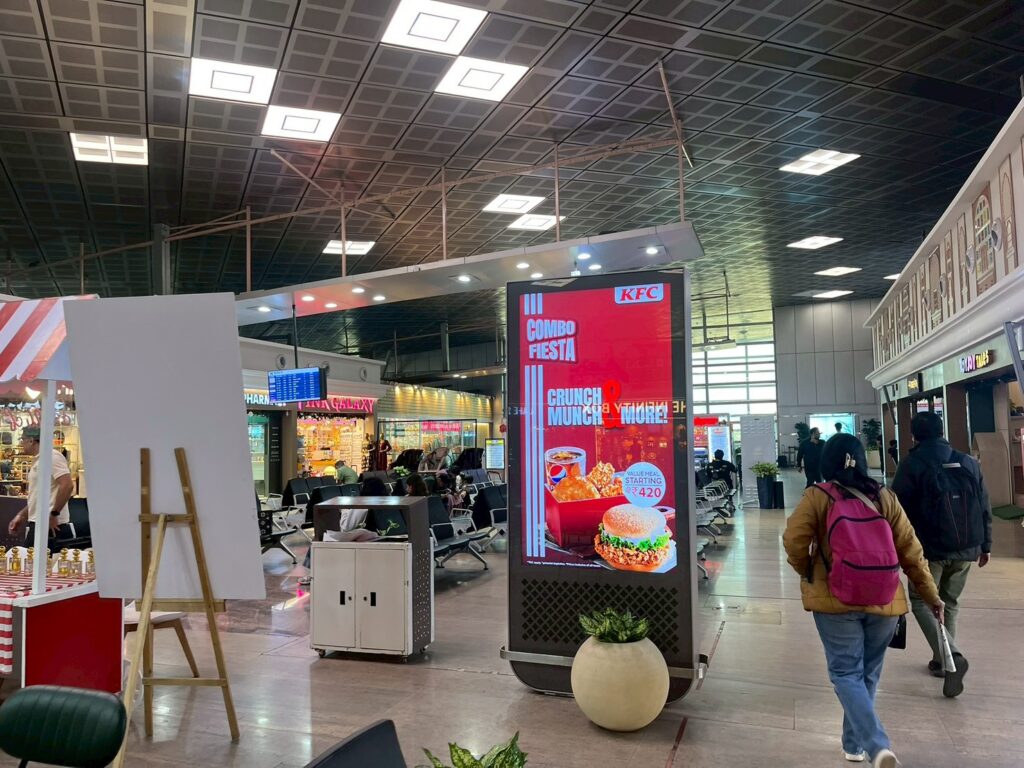 【Air India】 Flight Report: Jaipur to Delhi #A320neo / Premium Economy / Operated by Vistara jaipur (53)