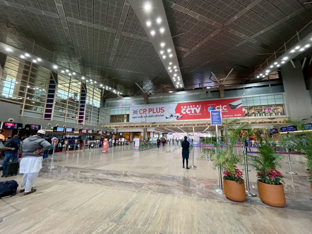 【Air India】 Flight Report: Jaipur to Delhi #A320neo / Premium Economy / Operated by Vistara jaipur (55)